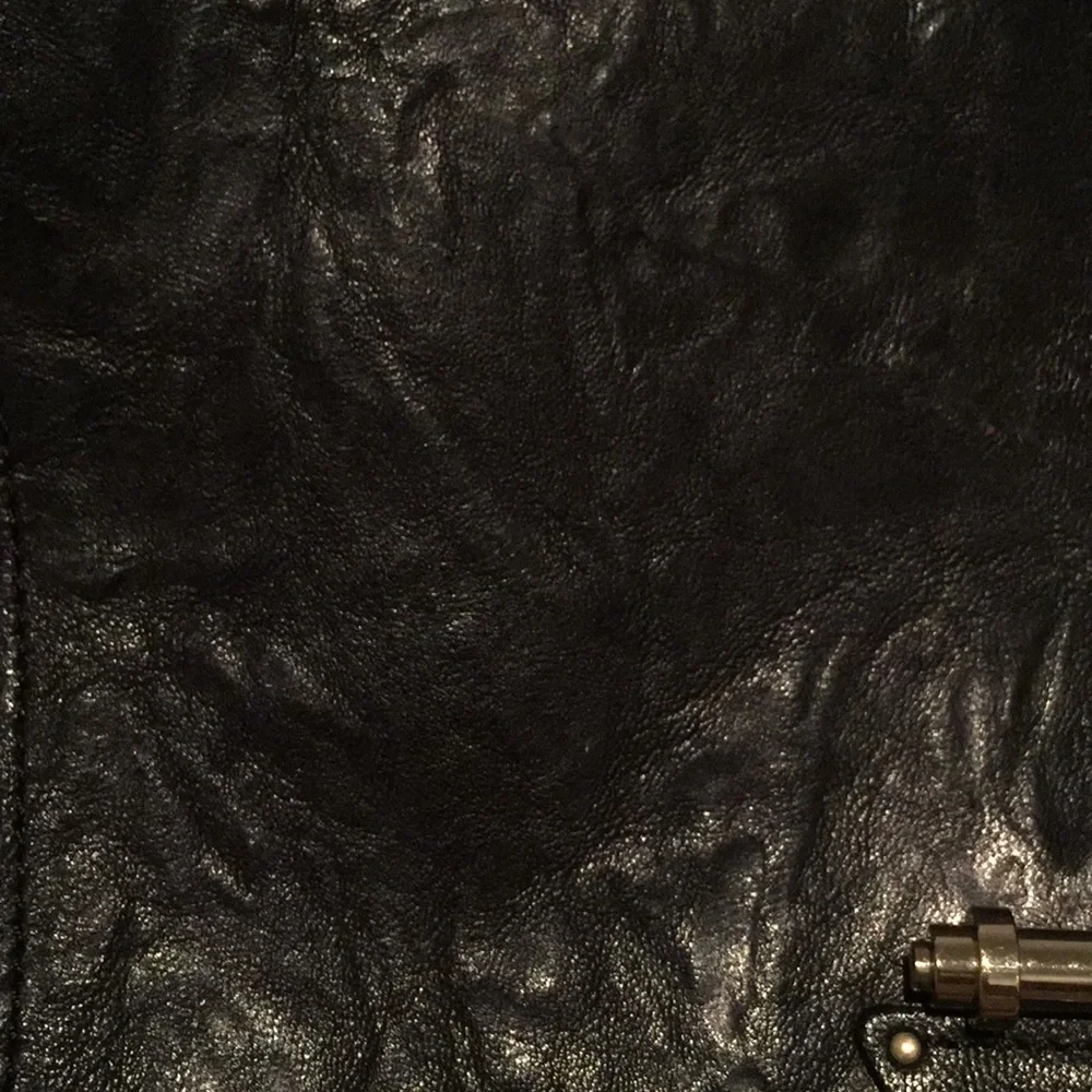 Givenchy Obsidia Black Sheepskin Leather Clutch - Picture 4 of 8